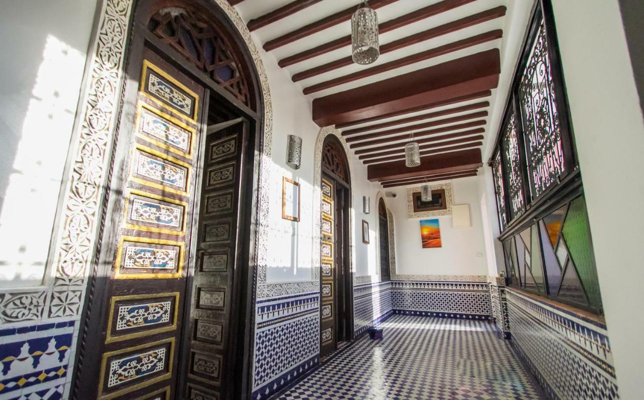ホテル Dar Meknes Tresor エクステリア 写真